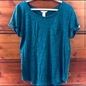 H&M short sleeve pocket tee